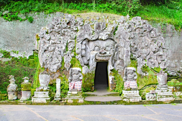 Temple Goa Gajah Bali