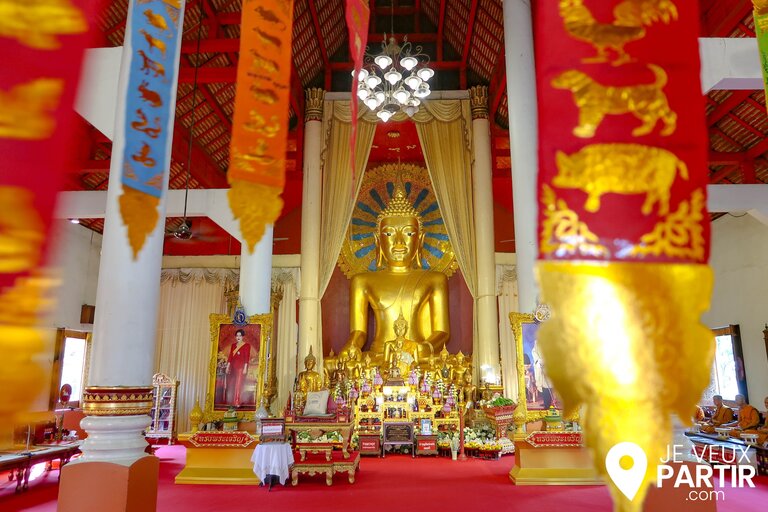 Wat Phra Singh temple thailande
