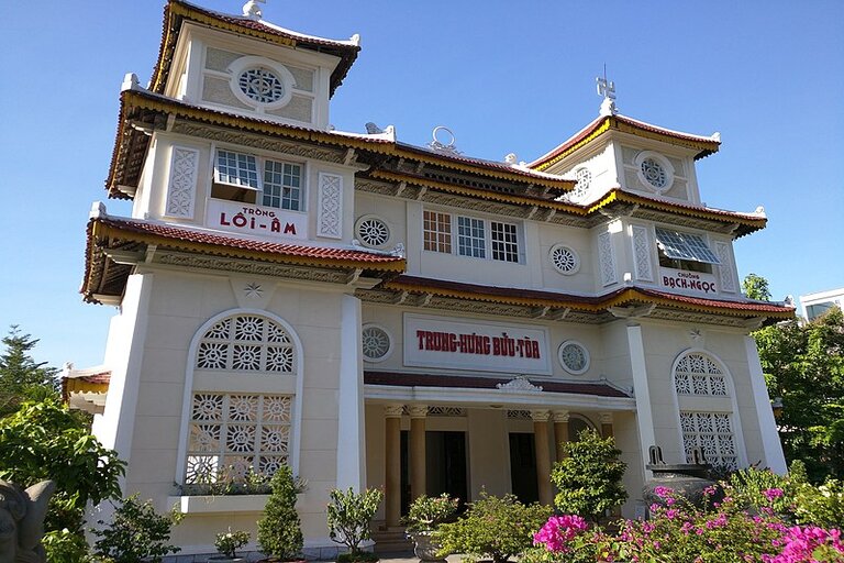 temple Cao Dai Da Nang