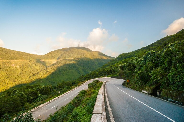 col des Nuages Da Nang