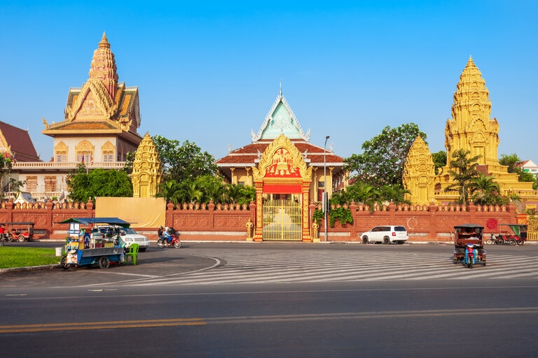 wat ounalom phnom penh