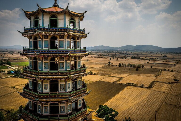 Wat Tham Khao Noi Thaïlande